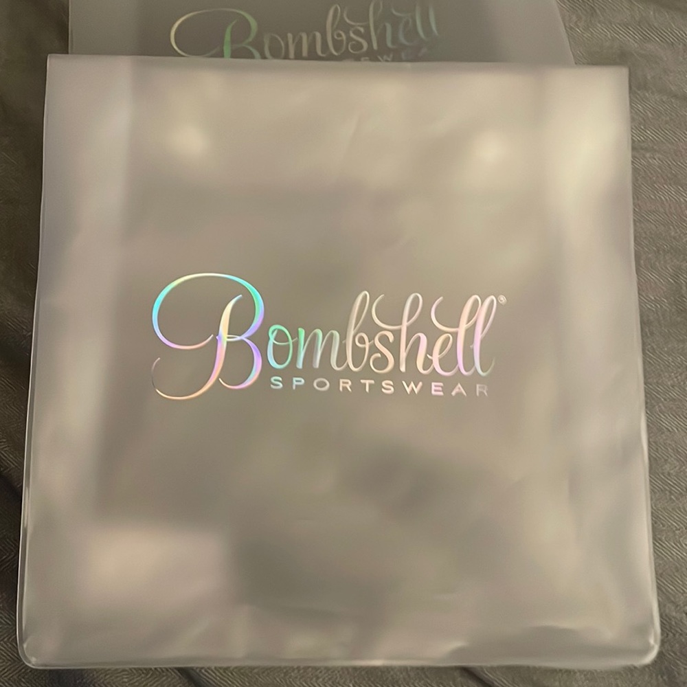 Bombshell bags 4